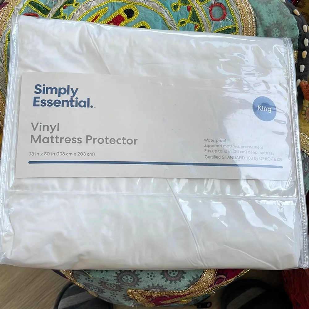 New Vinyl Mattress Protector